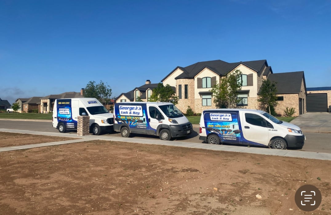 residential and commercial locksmith service